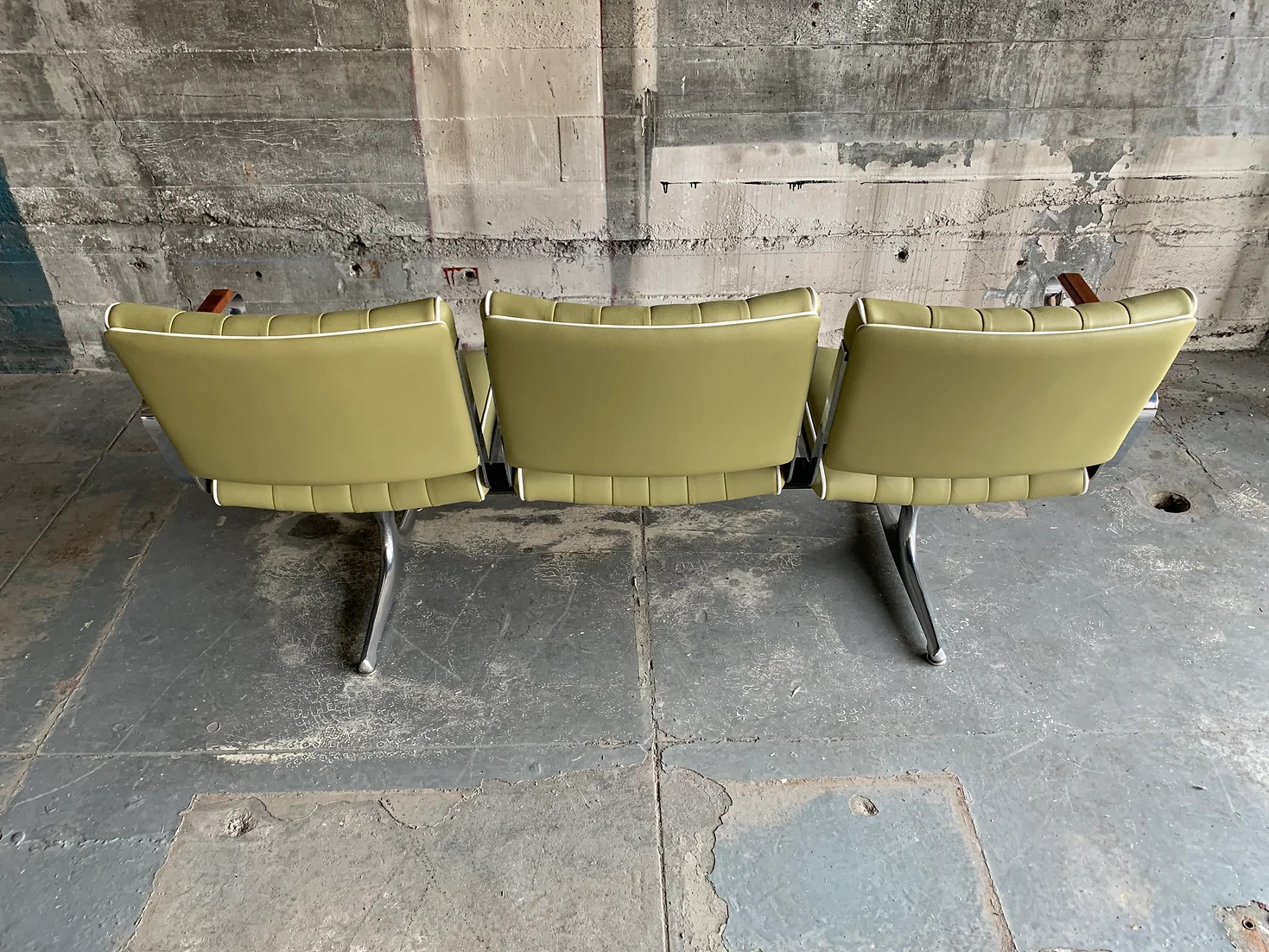 Bridgetown Avocado Cream 3 Seat Studio Couch