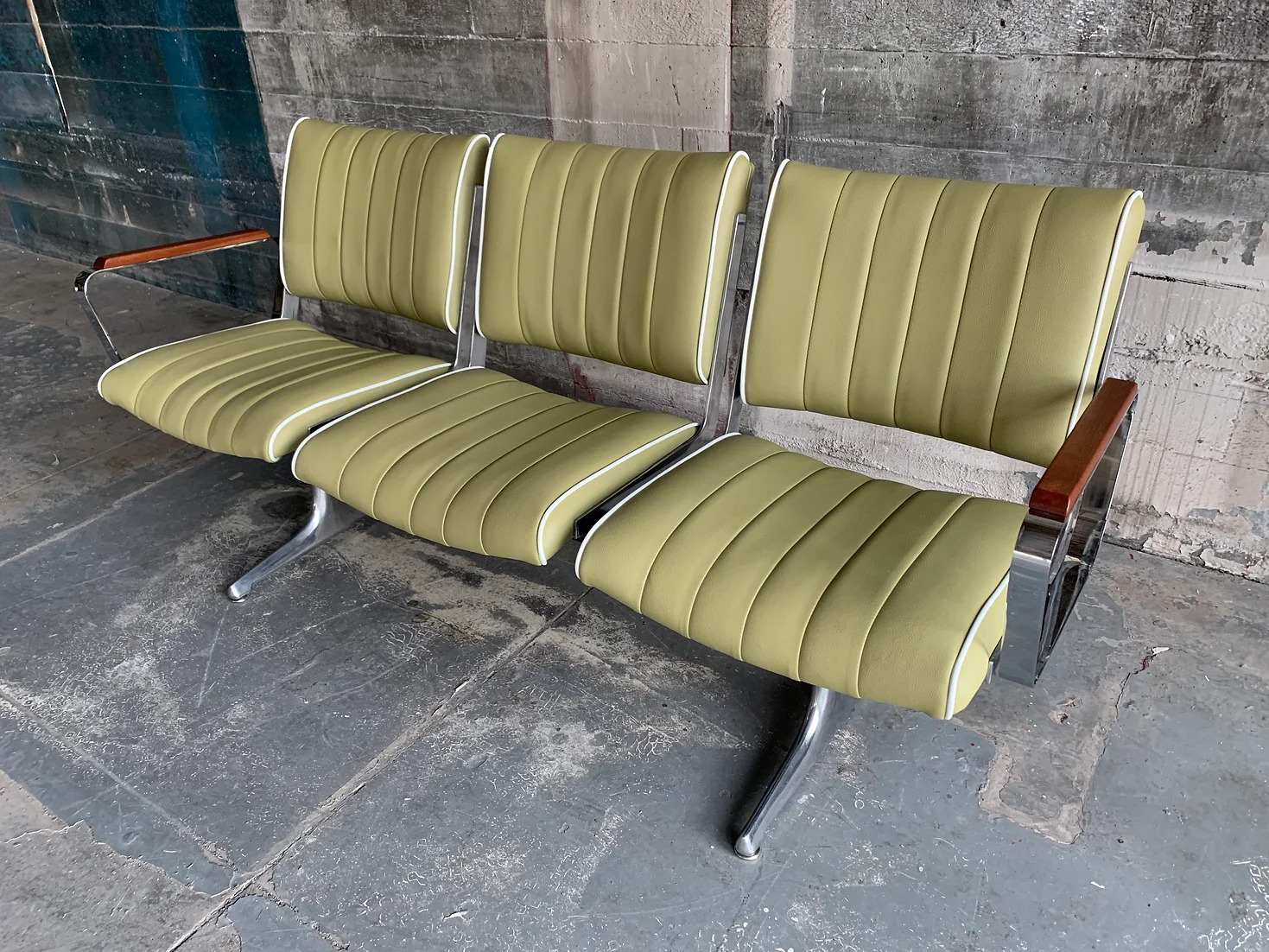 Bridgetown Avocado Cream 3 Seat Studio Couch