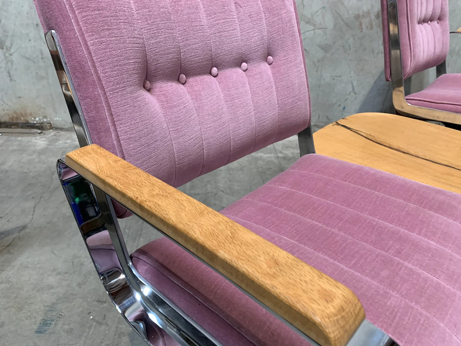 Cascadia Pink Velvet Studio Couch with White Oak Table