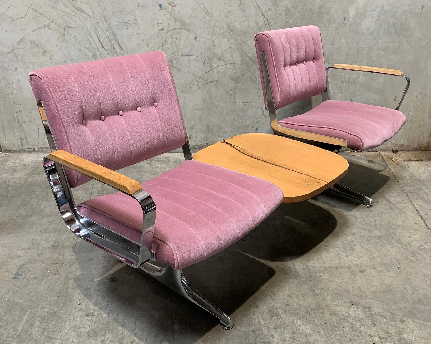 Cascadia Pink Velvet Studio Couch with White Oak Table